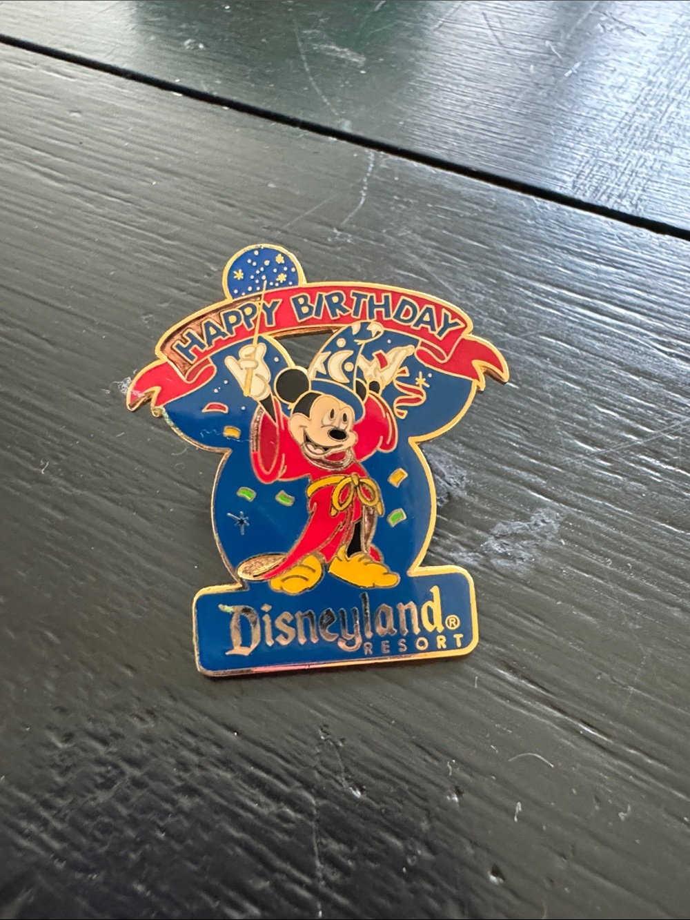 Disneyland Resort Mickey Mouse 'Happy Birthday' Pin - 2006